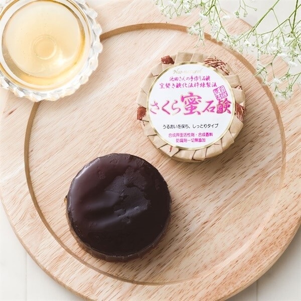 さくら蜜石けん