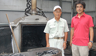 炭焼き職人・熊崎寛雄さん